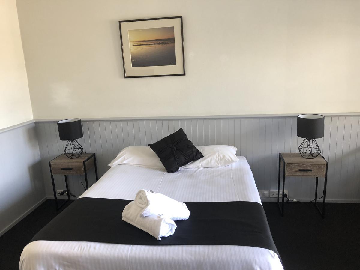 Squid'S Ink Motel Belmont Exteriér fotografie